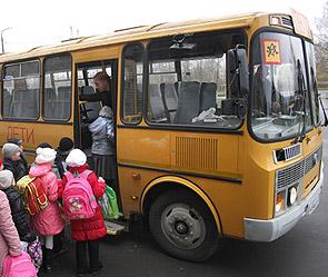 Прокуратура Кировского района Санкт-Петербурга выявила нарушения при перевозке детей к месту отдыха
