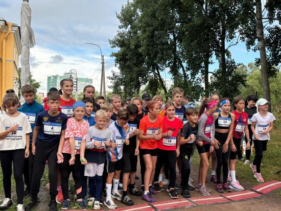24 августа в парке Александрино прошел «Пятый КроссФест Александрино Спортмастер Pro»